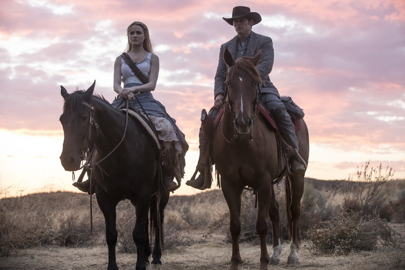 Illustration for article titled It's time to overanalyze the new set of Westworld season 2 photos